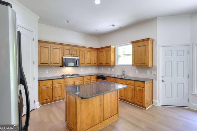 195 Beracah Walk SW, Atlanta, GA 30331