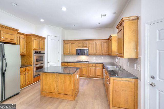 195 Beracah Walk SW, Atlanta, GA 30331