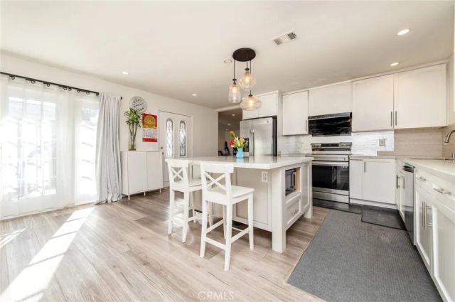 6709 Wheeler, La Verne, CA 91750