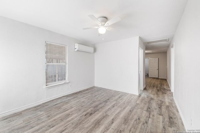 433 AZUCENA ST, San Antonio, TX 78237