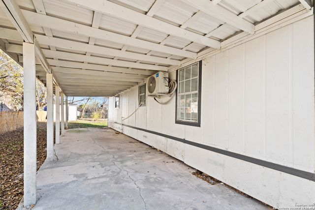 433 AZUCENA ST, San Antonio, TX 78237