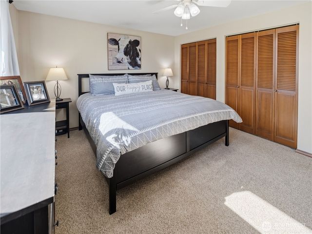 18703 SE 384th Street, Auburn, WA 98092