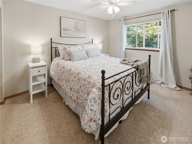 18703 SE 384th Street, Auburn, WA 98092