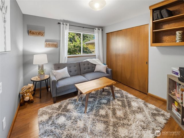 18703 SE 384th Street, Auburn, WA 98092