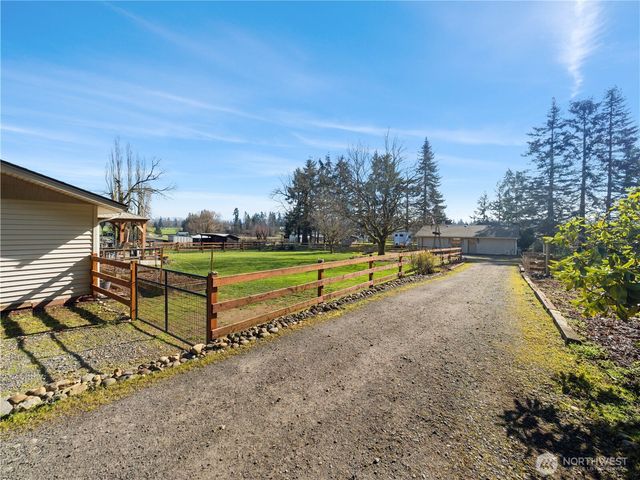 18703 SE 384th Street, Auburn, WA 98092