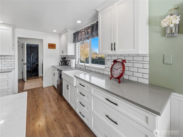 18703 SE 384th Street, Auburn, WA 98092