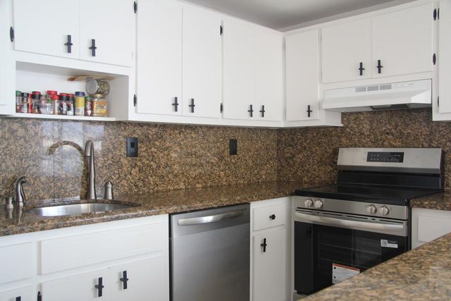 11111 Biscayne Blvd 1901, Miami, FL 33181