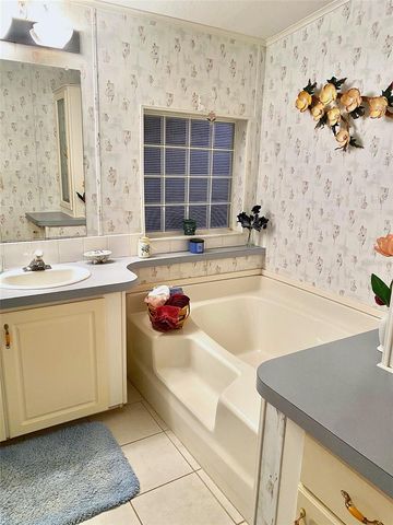 11105 101ST STREET 103, Largo, FL 33773