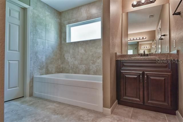 8301 SW 128TH LOOP, Ocala, FL 34473