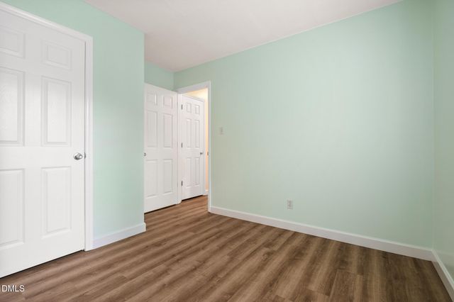 121 Westview Drive Apt 27, Carrboro, NC 27510