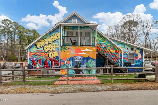 121 Westview Drive Apt 27, Carrboro, NC 27510