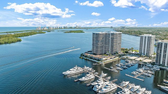 100 Lakeshore Drive 354, North Palm Beach, FL 33408