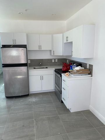 4023 SW 19th St D, West Park, FL 33023