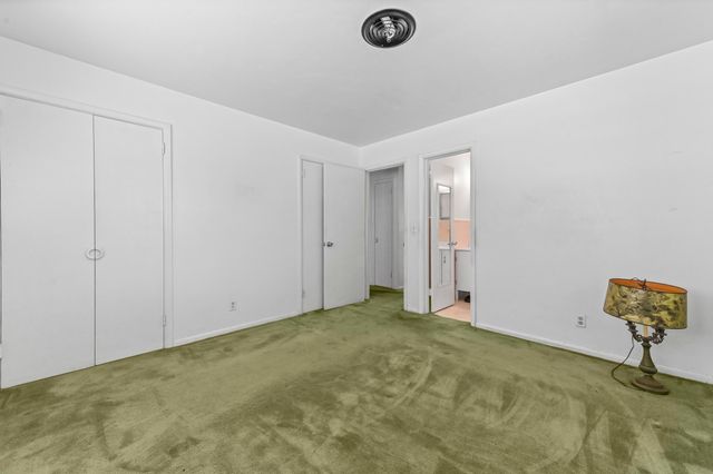 877 Sarazen Drive, Lake Belvedere Estates, West Palm Beach, FL 33413