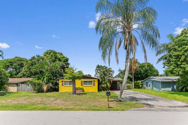 877 Sarazen Drive, Lake Belvedere Estates, West Palm Beach, FL 33413