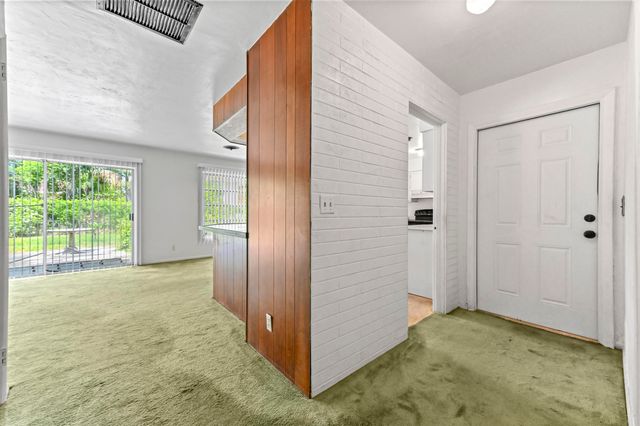 877 Sarazen Drive, Lake Belvedere Estates, West Palm Beach, FL 33413