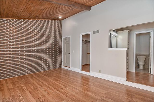 1040 S Wyckford Street, Olathe, KS 66061