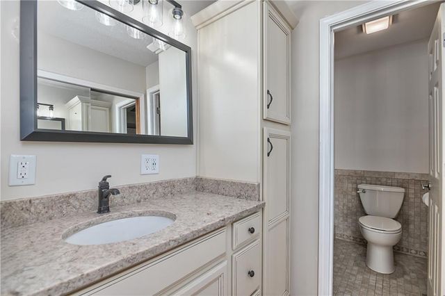 1040 S Wyckford Street, Olathe, KS 66061