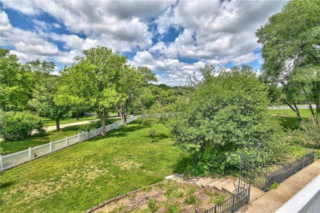 1040 S Wyckford Street, Olathe, KS 66061