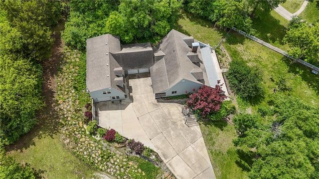 1040 S Wyckford Street, Olathe, KS 66061