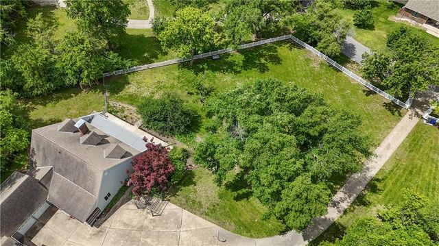 1040 S Wyckford Street, Olathe, KS 66061