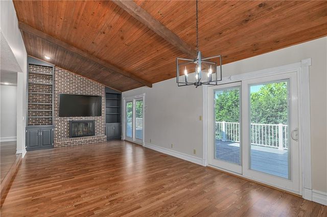 1040 S Wyckford Street, Olathe, KS 66061