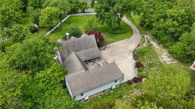 1040 S Wyckford Street, Olathe, KS 66061