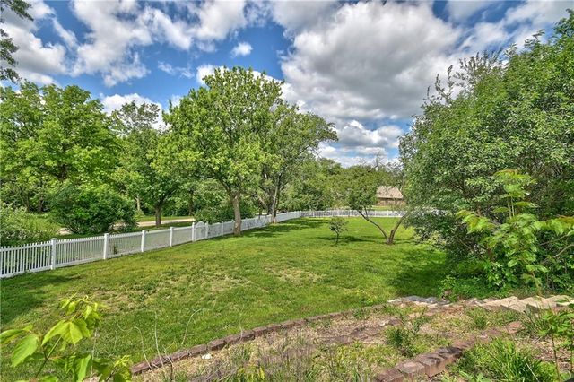 1040 S Wyckford Street, Olathe, KS 66061