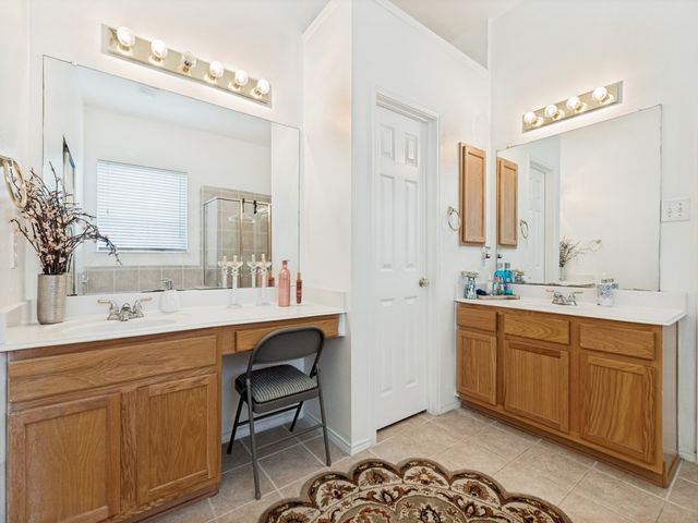 5913 Vineyard Lane, Mckinney, TX 75070