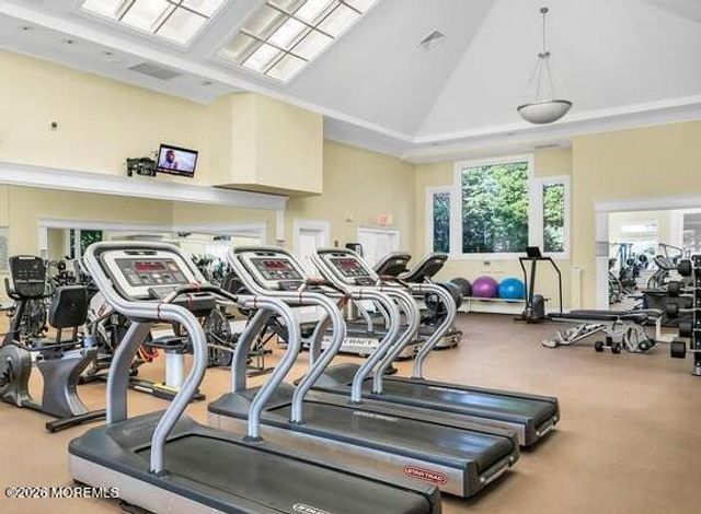 54 Silverside Road, Lakewood, NJ 08701