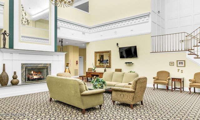 54 Silverside Road, Lakewood, NJ 08701