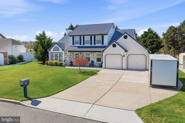 12 DOVER PL, Swedesboro, NJ 08085