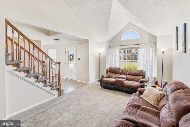 12 DOVER PL, Swedesboro, NJ 08085