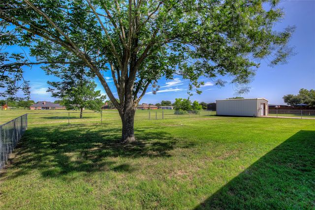 11252 Jennifer Circle, Forney, TX 75126