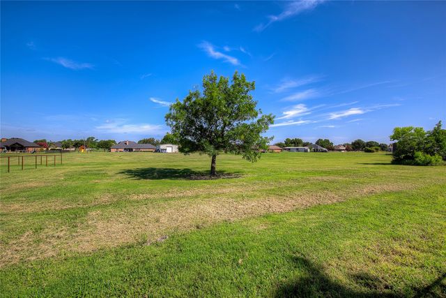 11252 Jennifer Circle, Forney, TX 75126