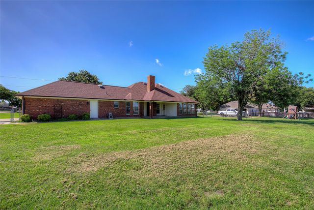 11252 Jennifer Circle, Forney, TX 75126