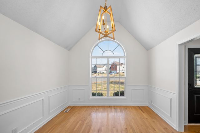 148 Keswick Ct, Clarksville, TN 37040