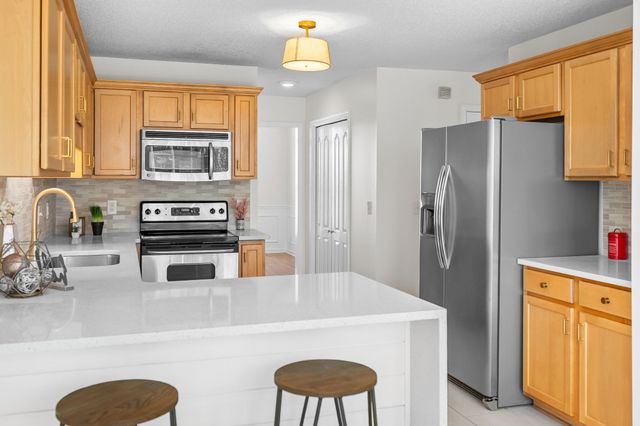 148 Keswick Ct, Clarksville, TN 37040