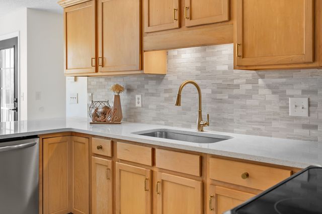 148 Keswick Ct, Clarksville, TN 37040