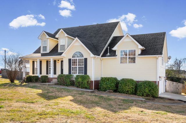 148 Keswick Ct, Clarksville, TN 37040