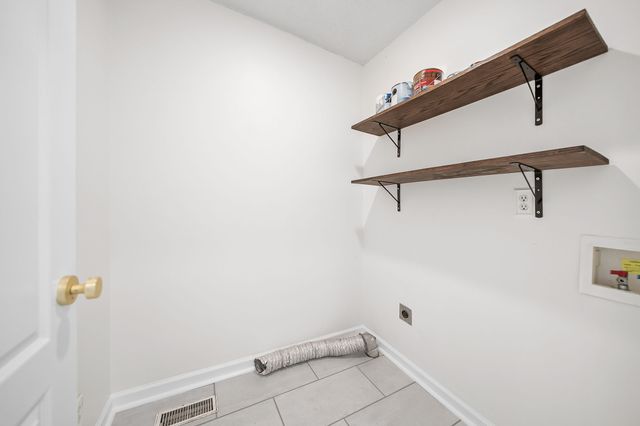 148 Keswick Ct, Clarksville, TN 37040