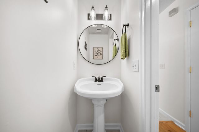 148 Keswick Ct, Clarksville, TN 37040