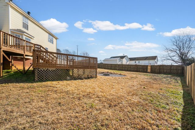 148 Keswick Ct, Clarksville, TN 37040