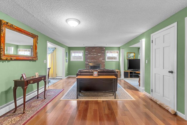 63 Timber Hill Road, Cromwell, CT 06416