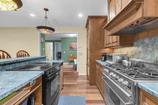 63 Timber Hill Road, Cromwell, CT 06416