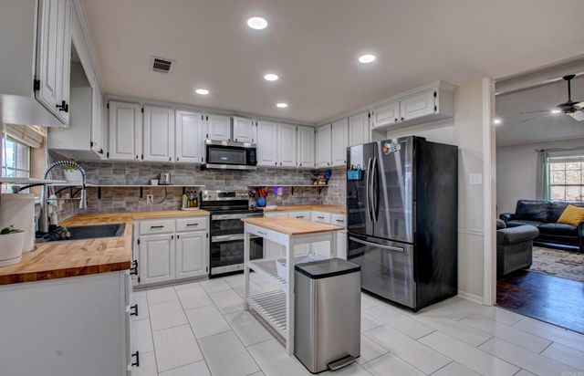 68 Nevada Lane, Cabot, AR 72023