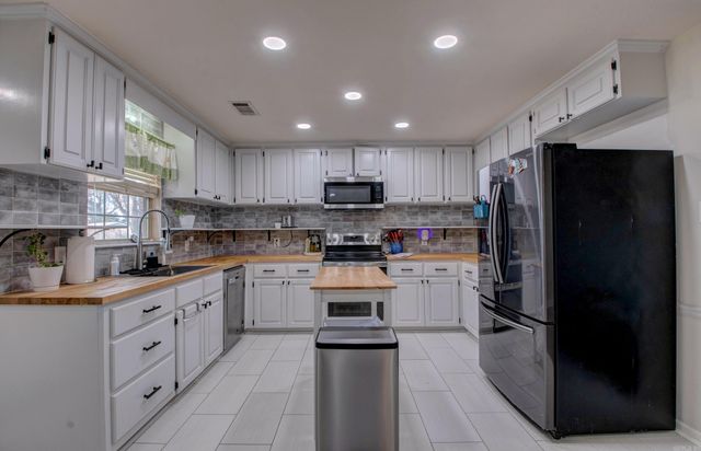 68 Nevada Lane, Cabot, AR 72023