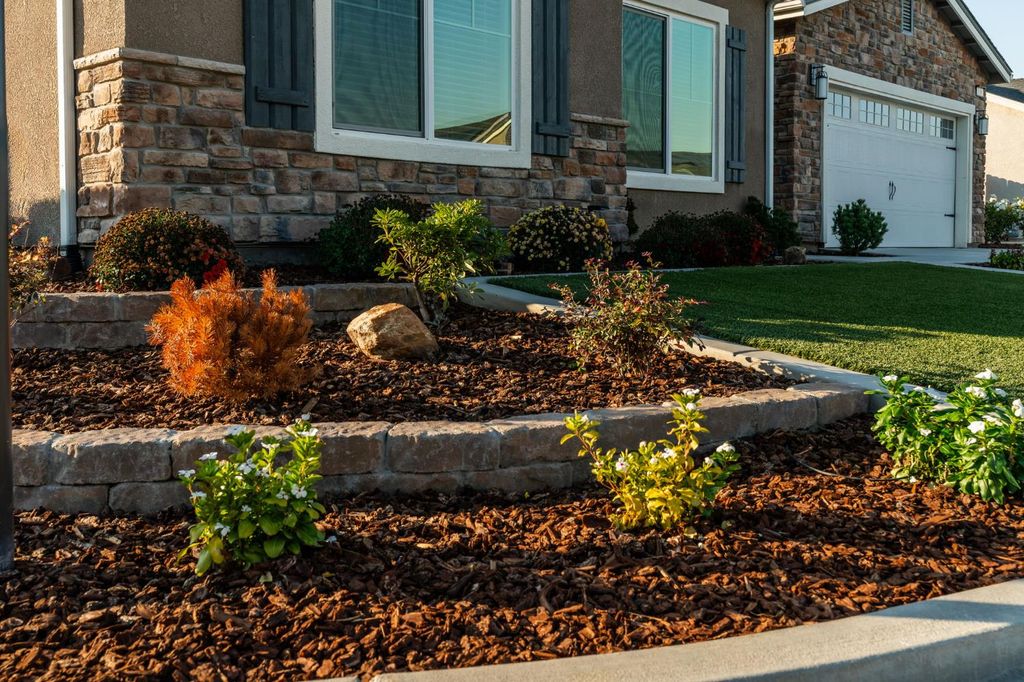 Image 35 of property listing at 1797 Clearwater Street, Tulare, CA 93274