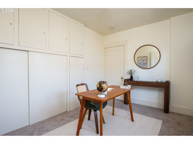 4930 Se 75TH Ave, Portland, OR 97206