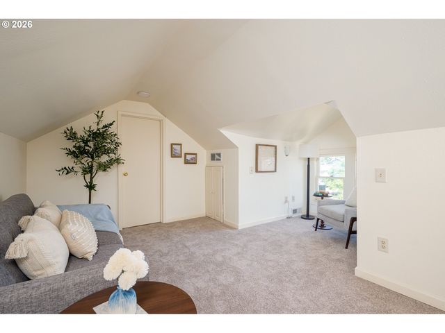 4930 Se 75TH Ave, Portland, OR 97206